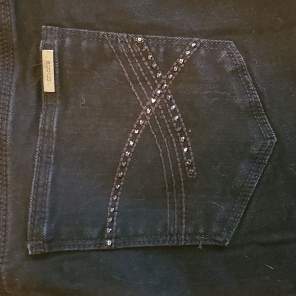 So Slimming by Chico's Black Wide Leg Jeans with sparkly pocket details - Picture 1 of 11